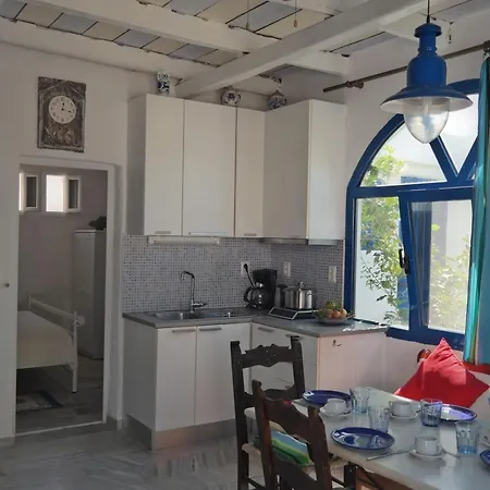 Naxos Beach House *